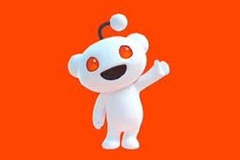 Reddit introduce nuove verifiche per contrastare i bot AI e tutelare l’autenticità delle discussioni