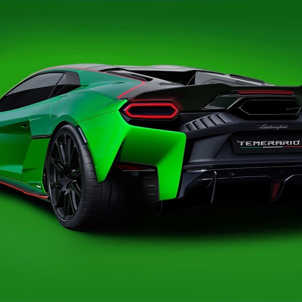 Lamborghini Temerario: Potenza Ibrida e Lusso Estremo