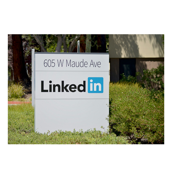 LinkedIn e l’uso dei dati per l’AI: una gestione poco chiara della privacy