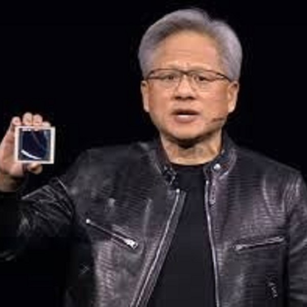 Jensen Huang anticipa un aumento delle prestazioni di 50 volte nell’inferenza con Blackwell
