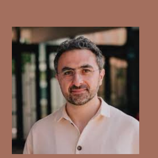 Mustafa Suleyman: l’AI conversazionale trasformerà il web
