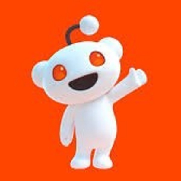 Reddit introduce nuove verifiche per contrastare i bot AI e tutelare l’autenticità delle discussioni