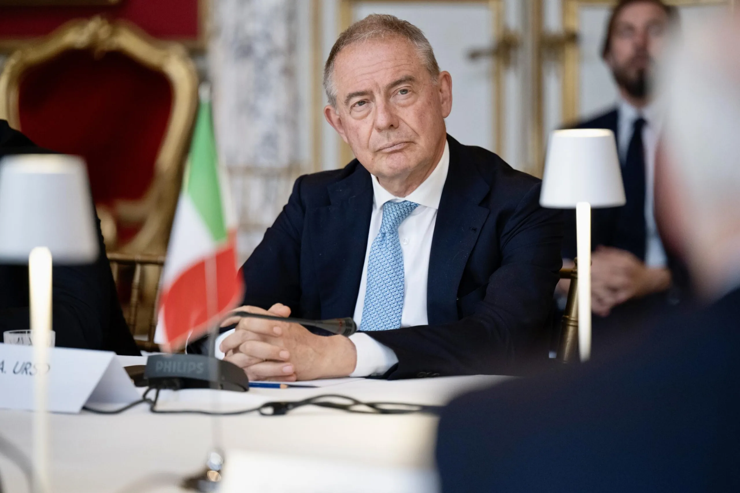 UE lancia linee guida per un uso Etico dell’AI generativa