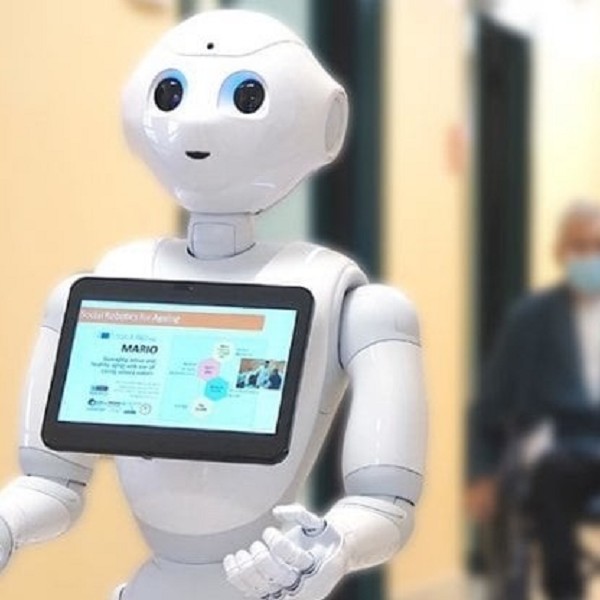 Robot assistenti per la cura degli anziani