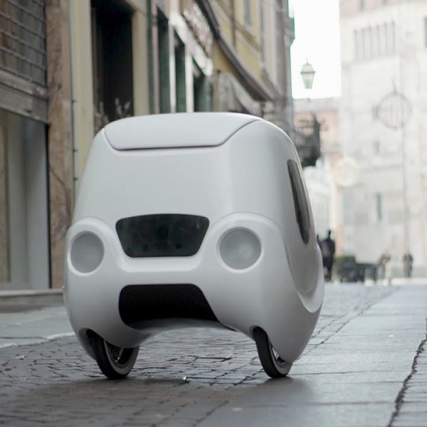Le Avventure dei Robot Fattorini nelle Consegne in Città