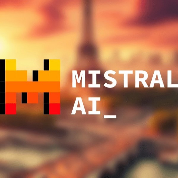 Mistral AI lancia il modello AI NeMo con 12 miliardi di parametri